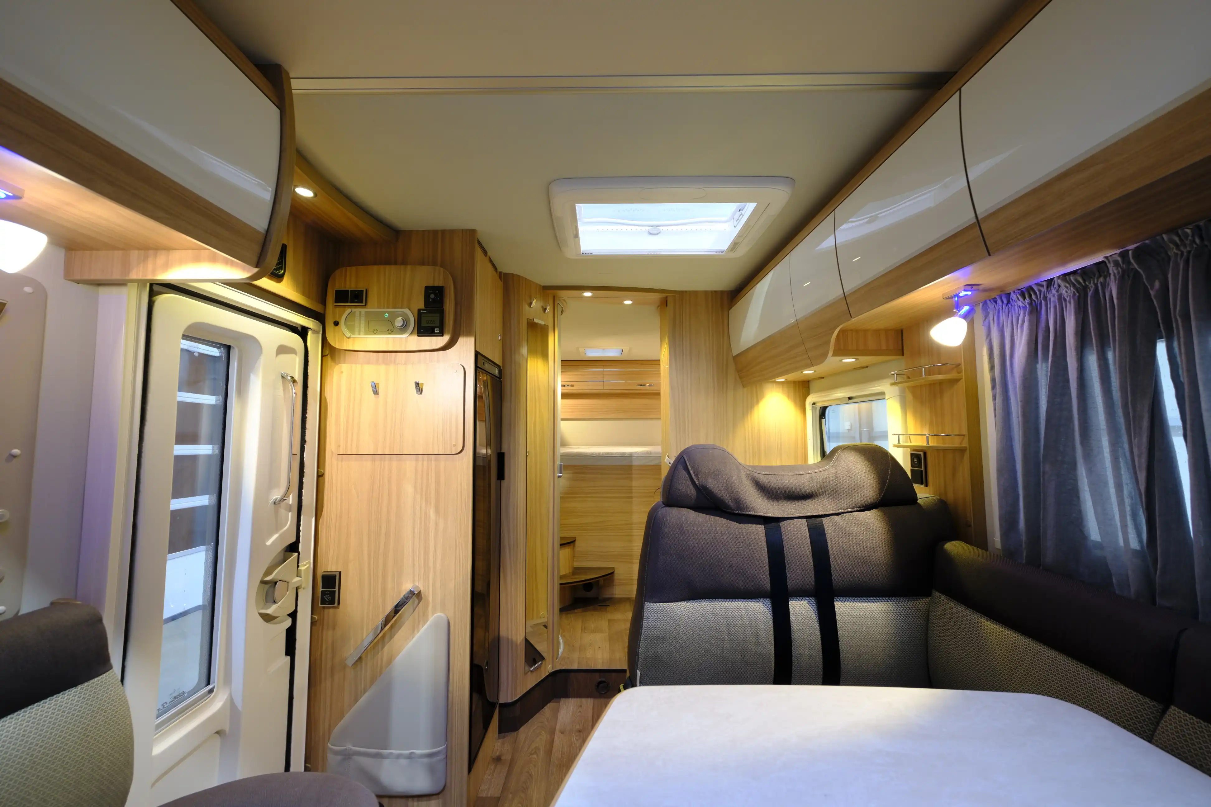 HYMER-ERIBA Tramp T 594 GL - Ansicht 9